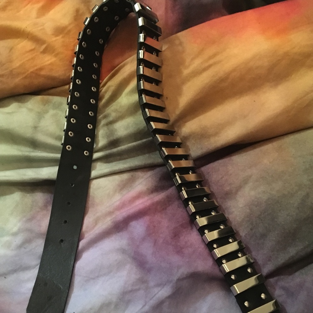 Heavy western belt